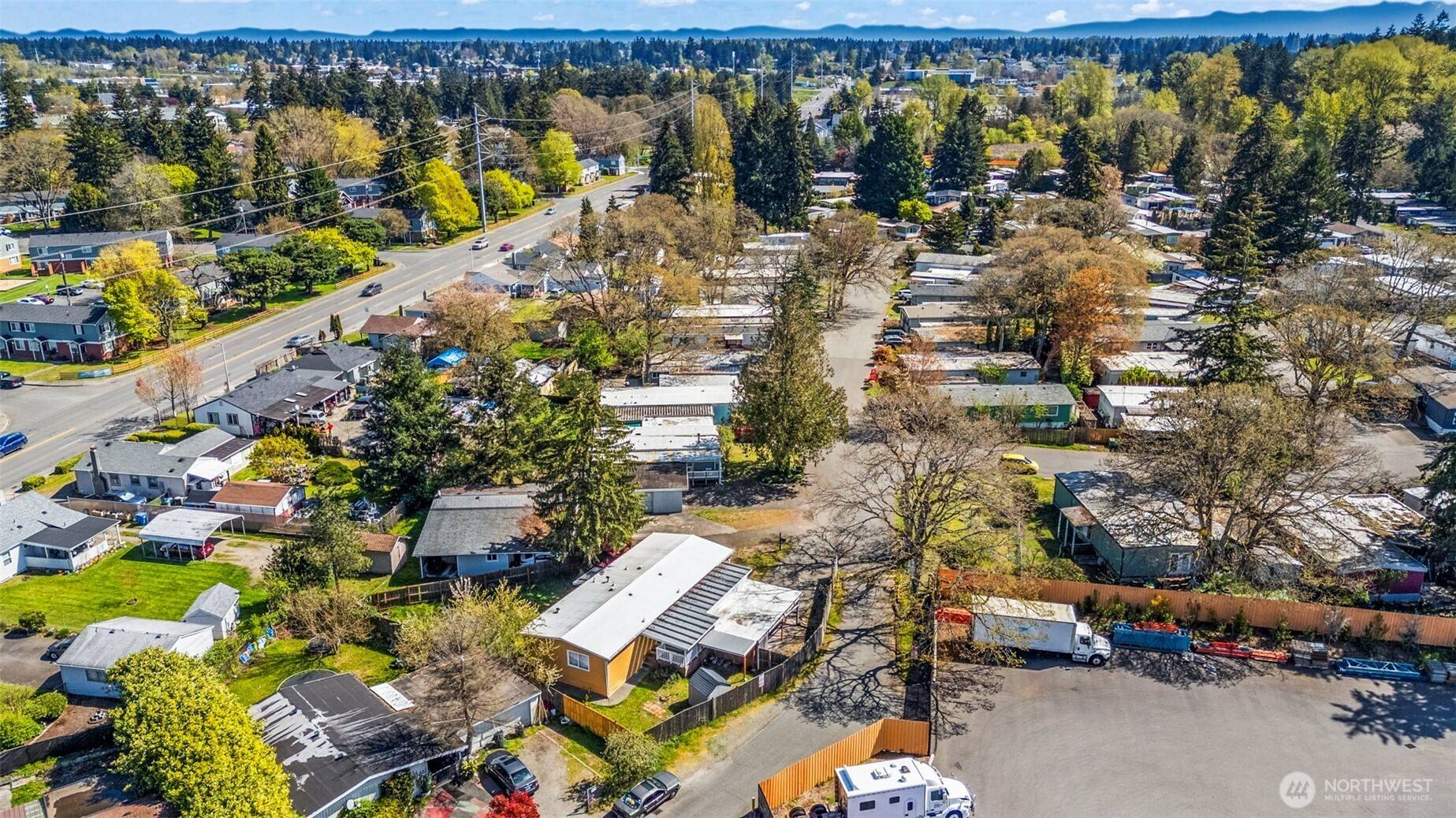 Lakewood, WA 98499,3229 85th ST S