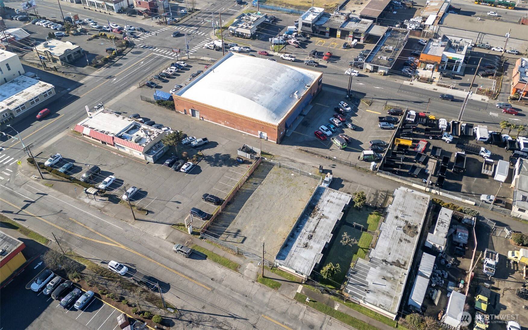 Kent, WA 98030,321 State AVE N