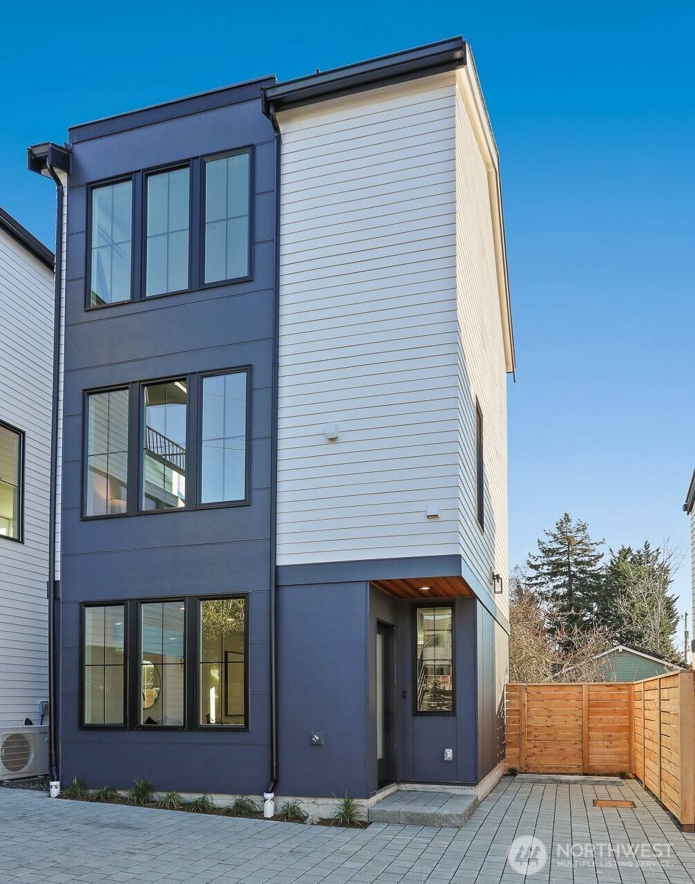 Seattle, WA 98103,8757 B Palatine AVE N