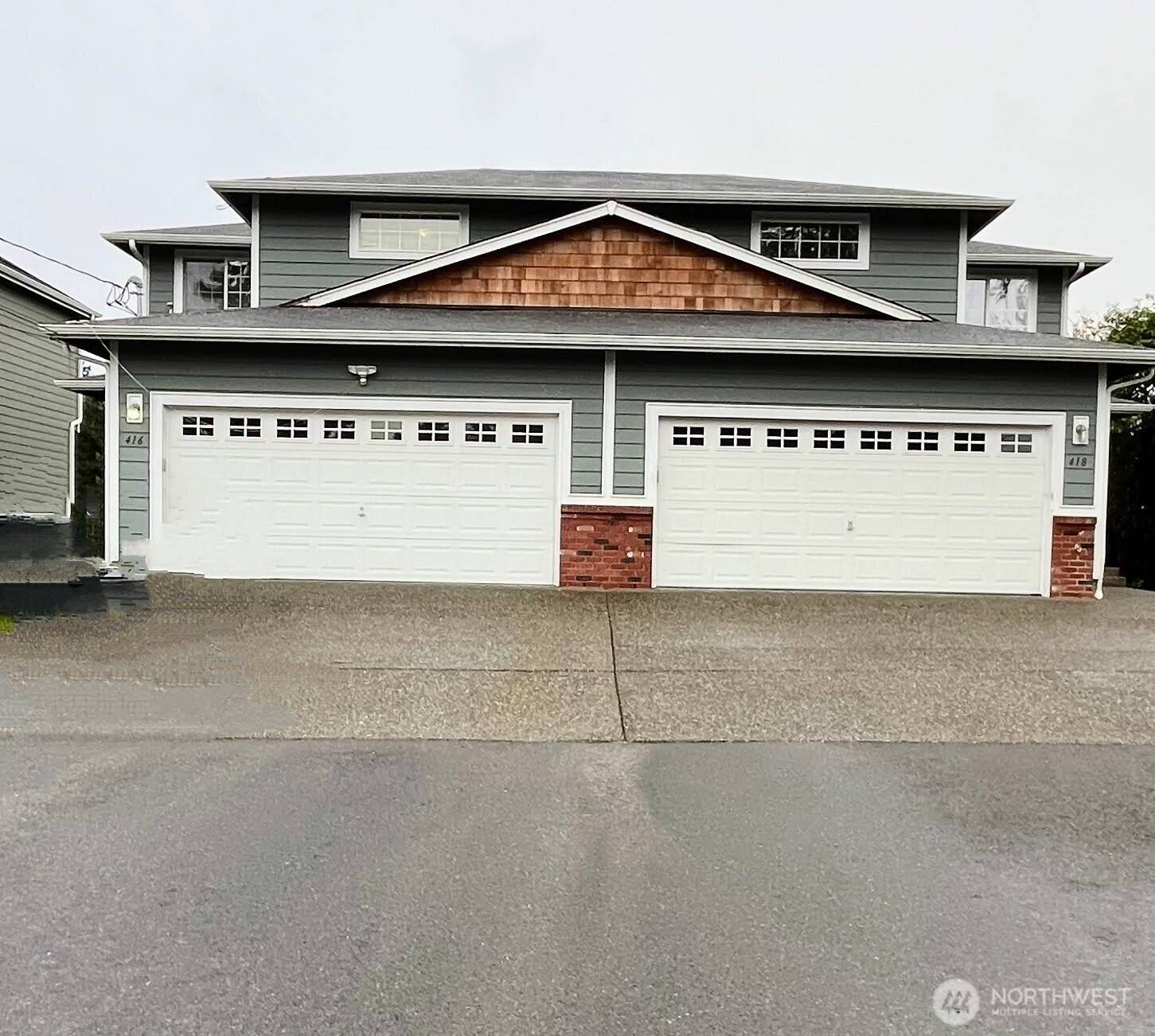Spanaway, WA 98387,416 - 418 170th ST S