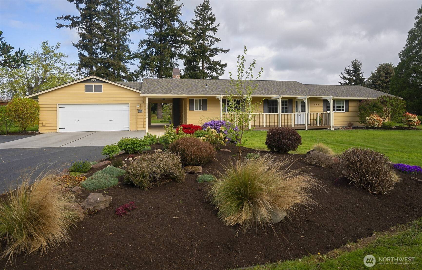 Sequim, WA 98382,180 Stone RD