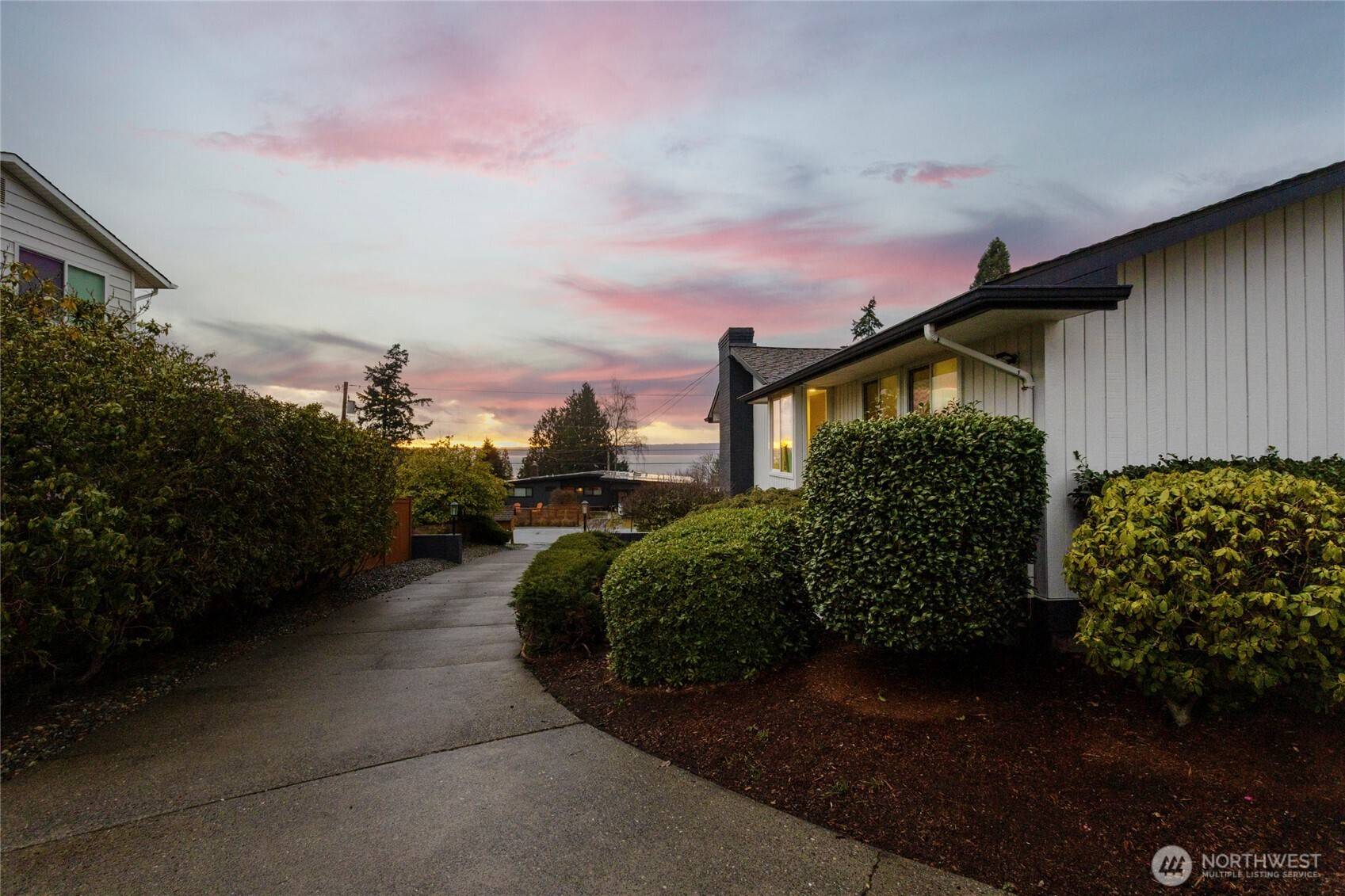 Normandy Park, WA 98166,18174 Brittany DR SW