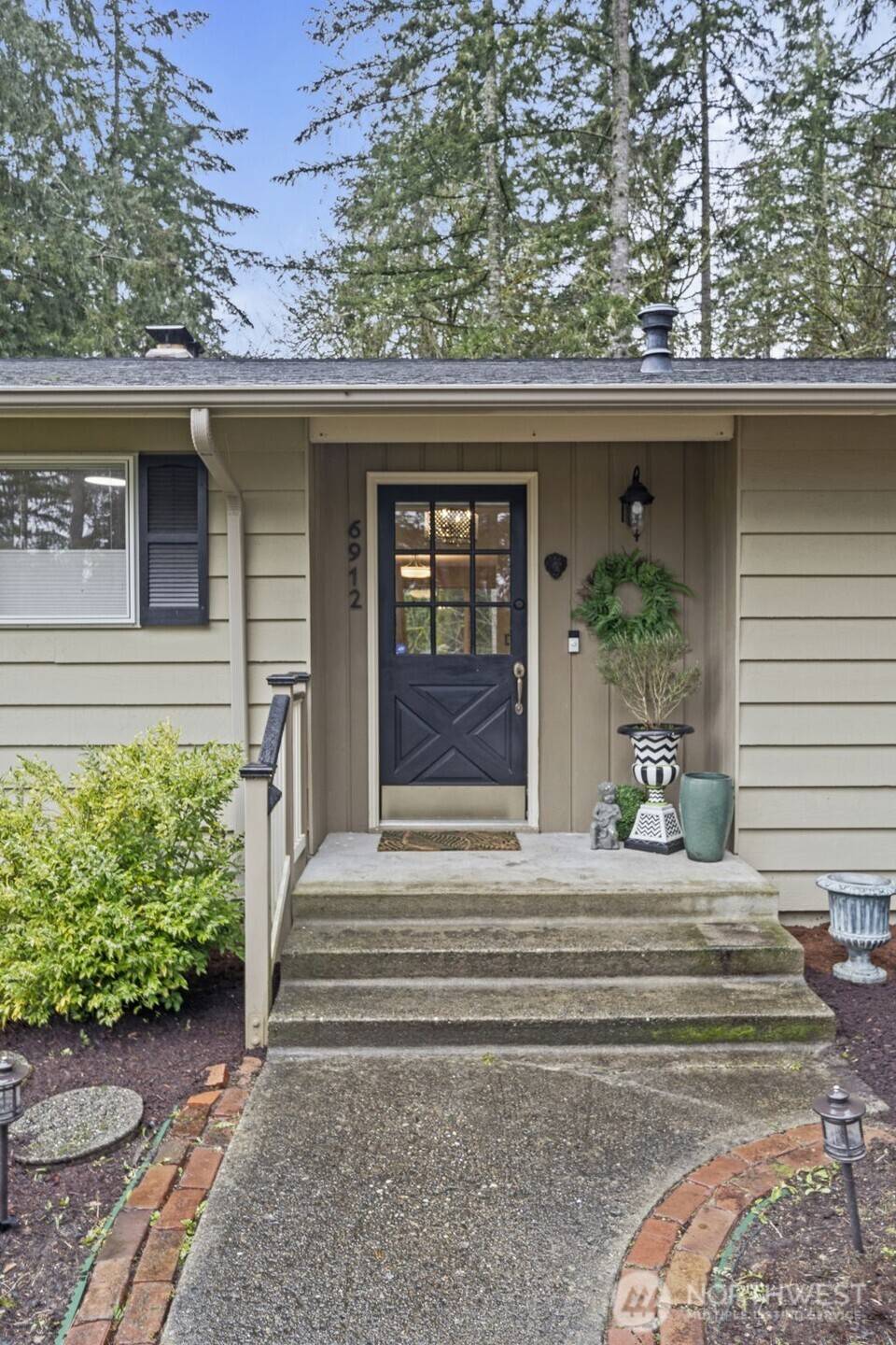 Gig Harbor, WA 98335,6912 Hunt St. NW