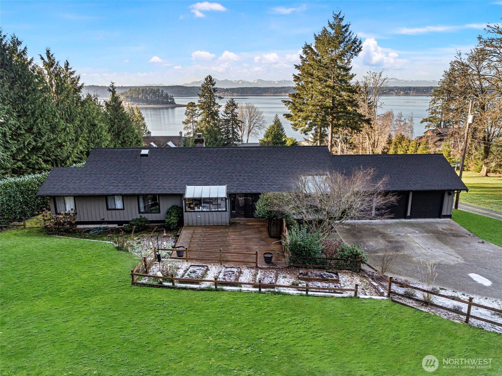 Gig Harbor, WA 98335,10222 Kopachuck DR NW