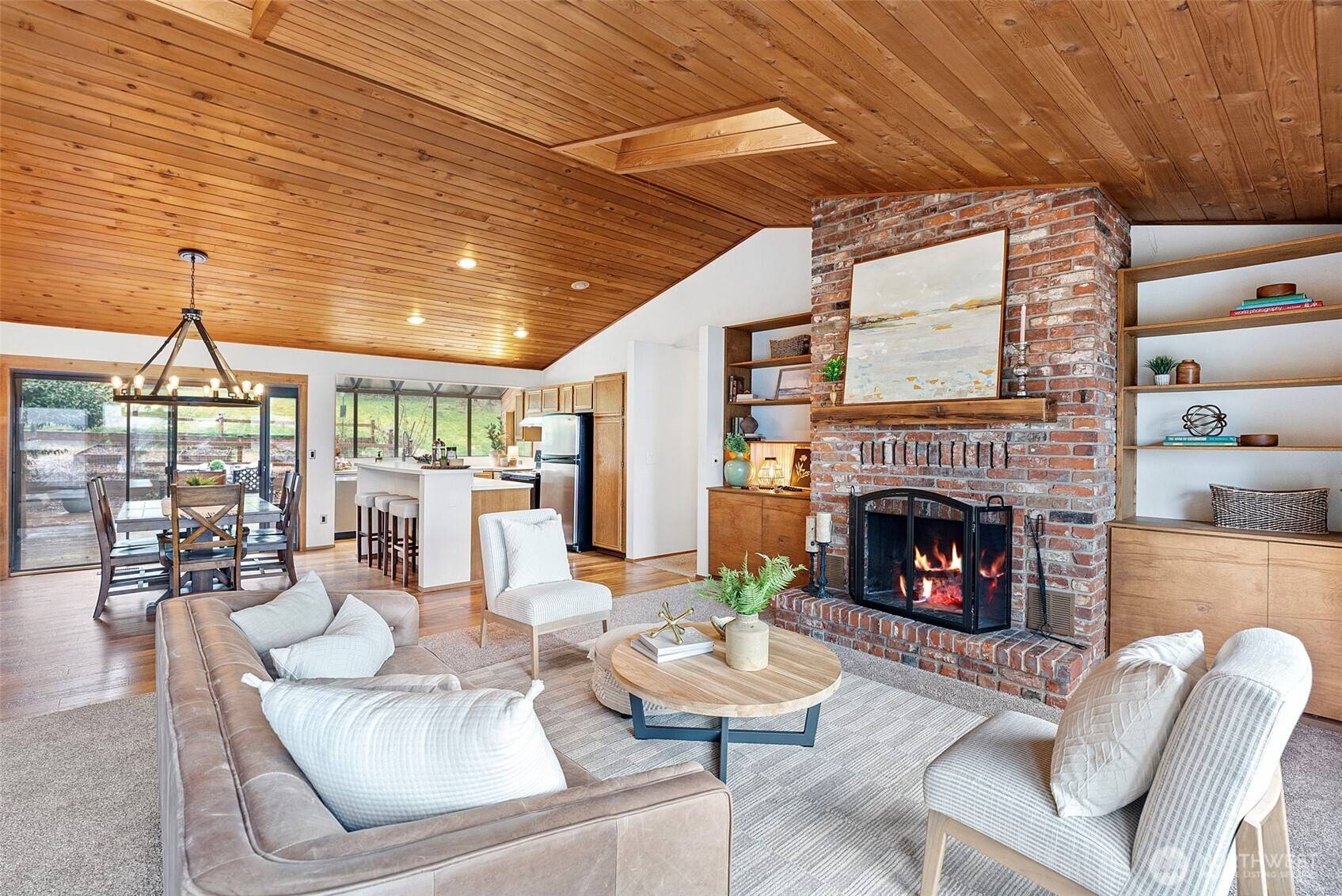 Gig Harbor, WA 98335,10222 Kopachuck DR NW