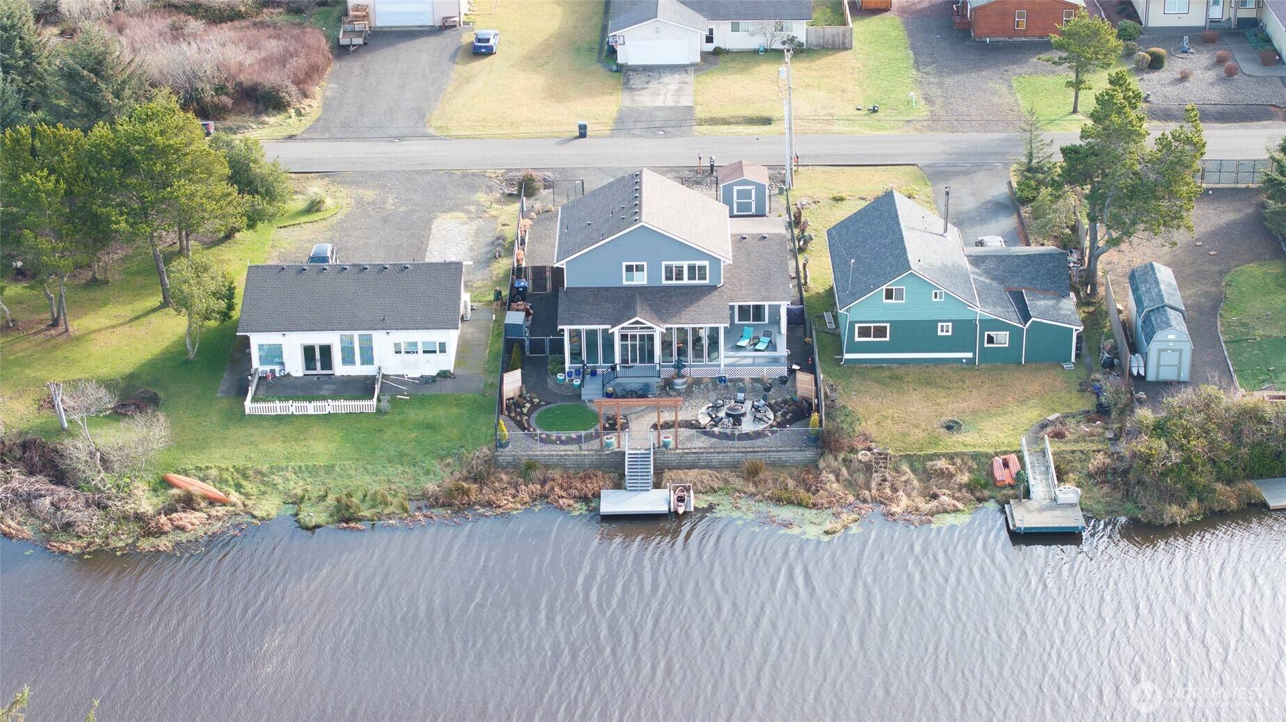 Ocean Shores, WA 98569,289 Canal DR NE