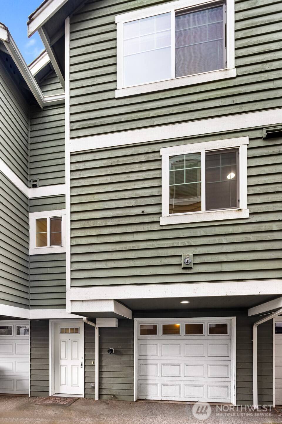 Seattle, WA 98103,8502 Nesbit AVE N