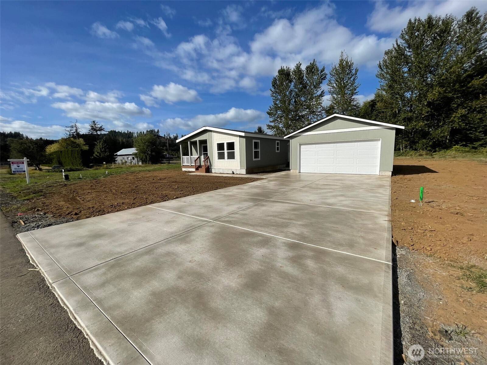 Pe Ell, WA 98572,220 Chris RD