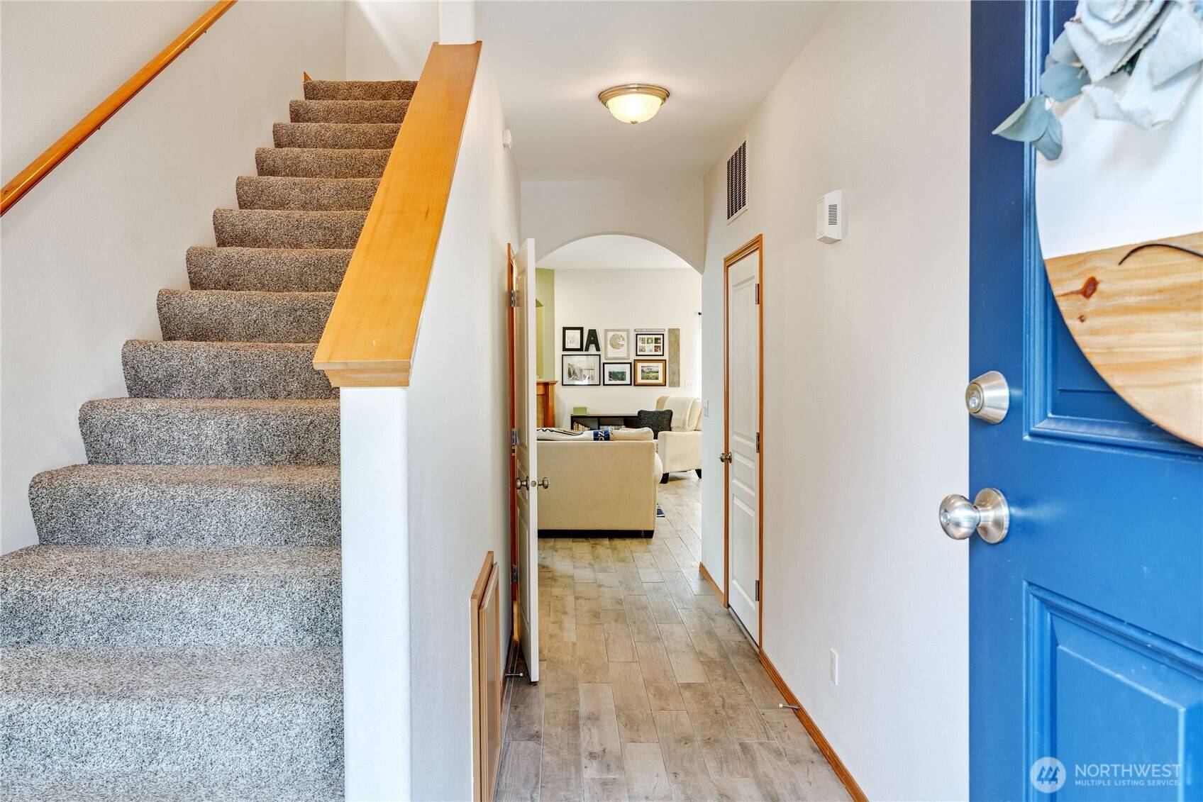 Bremerton, WA 98311,239 NE Miramar CIR
