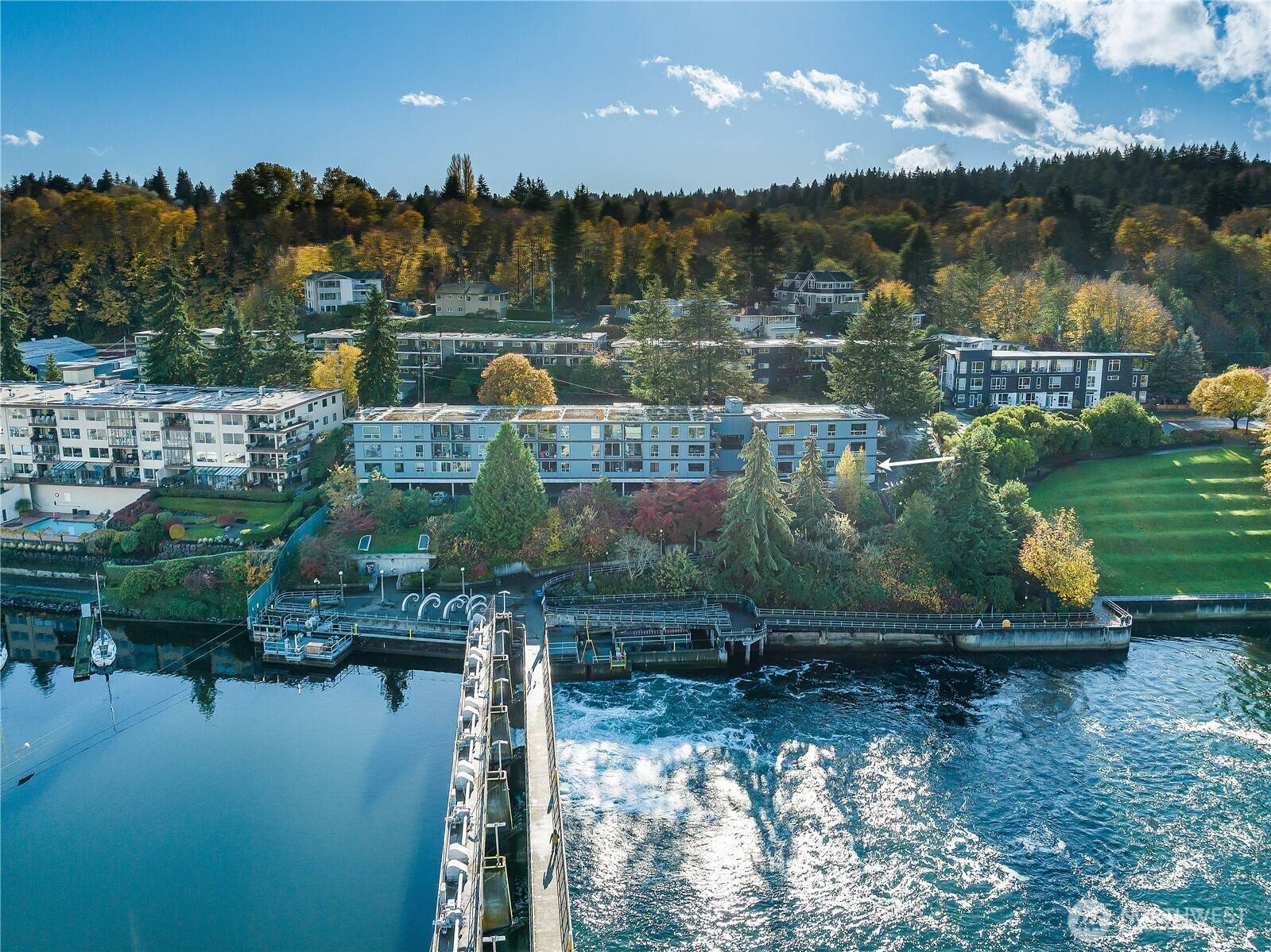 Seattle, WA 98199,3200 W Commodore Way #101