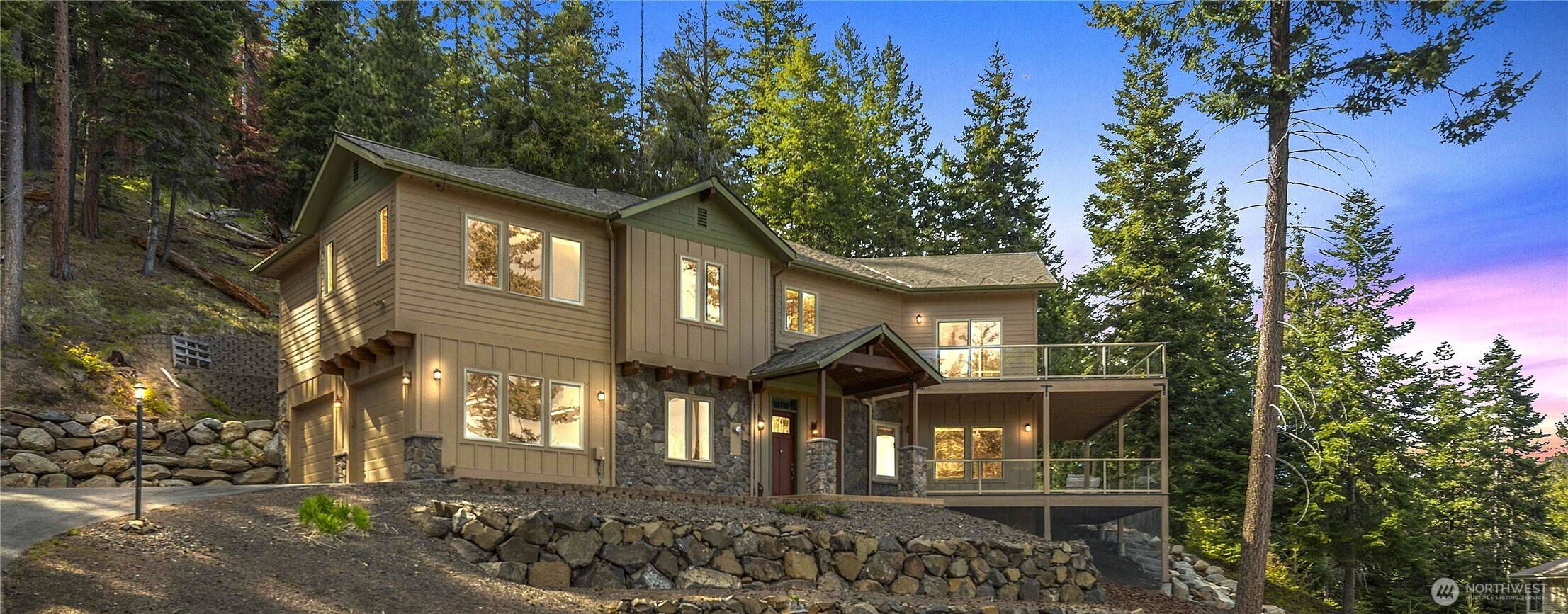 Wenatchee, WA 98801,6760 Forest Ridge DR