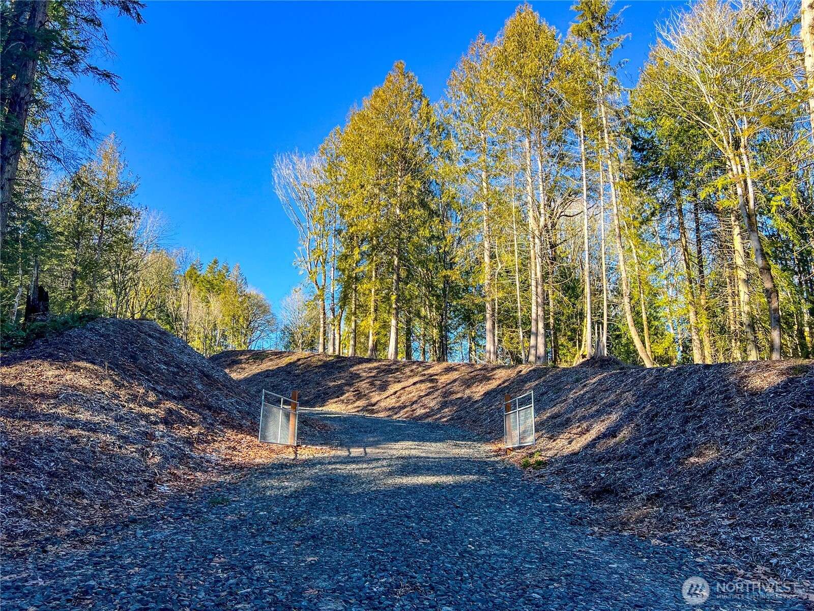 Port Hadlock, WA 98339,2998 Oak Bay RD