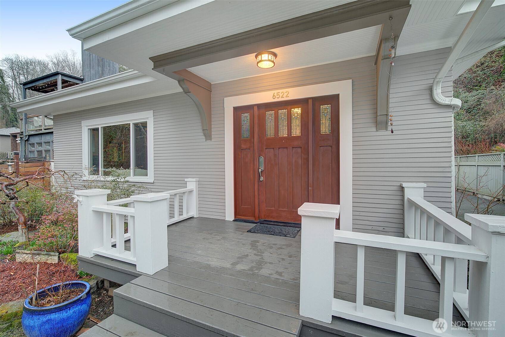 Seattle, WA 98136,6522 47th AVE SW