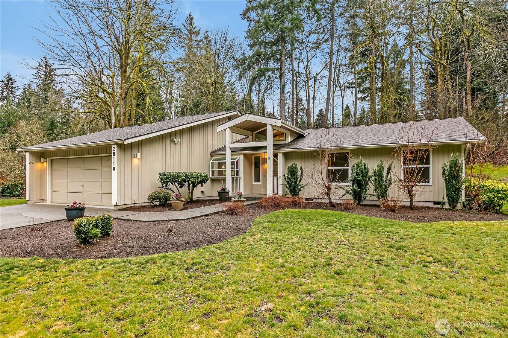 Kent, WA 98042,28119 193rd AVE SE