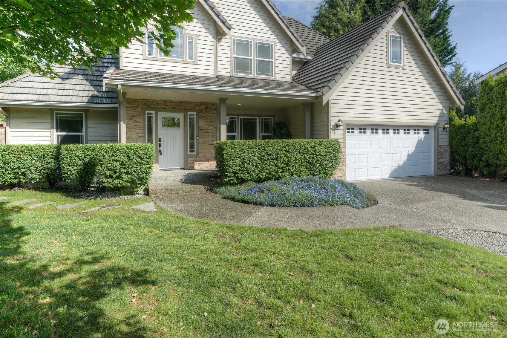 Olympia, WA 98501,2535 Buckingham DR SE