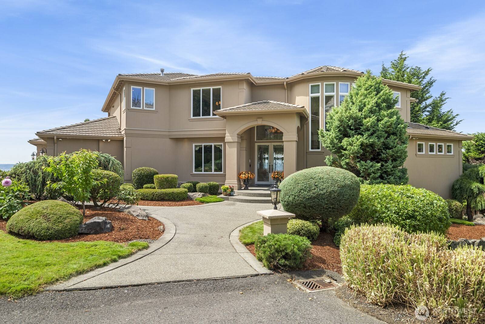 Tacoma, WA 98422,1705 61st ST NE