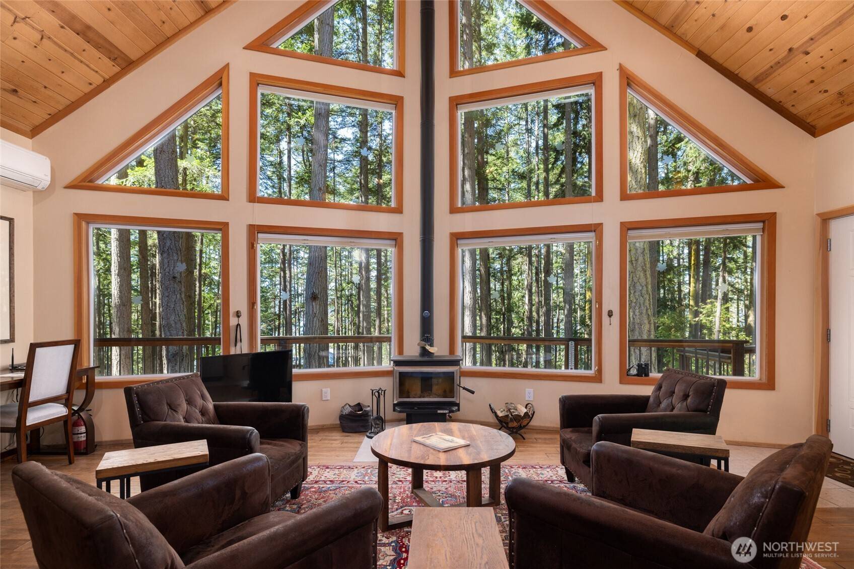 Center Island, WA 98221,1354 Chinook WAY