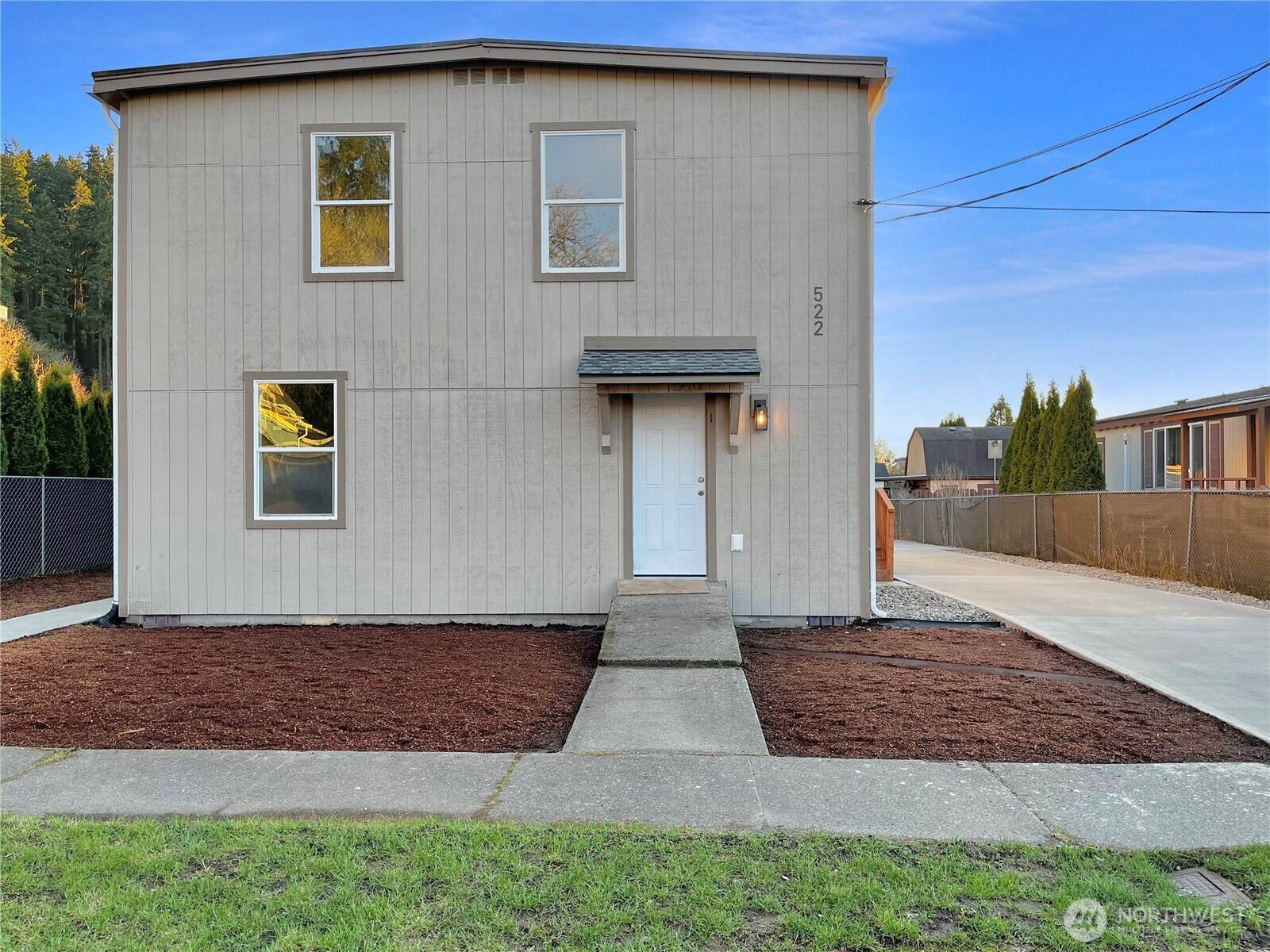 Centralia, WA 98531,522 E Main ST
