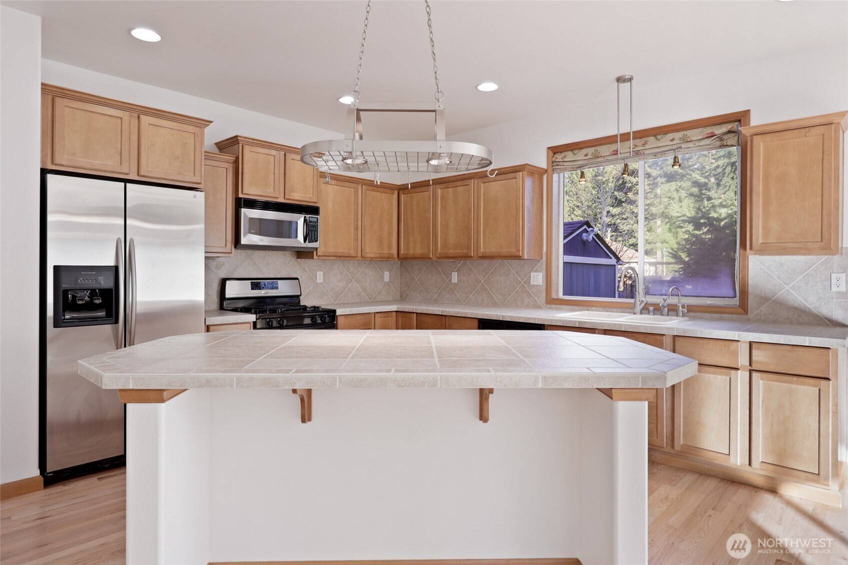 Olympia, WA 98502,4423 9th AVE NW