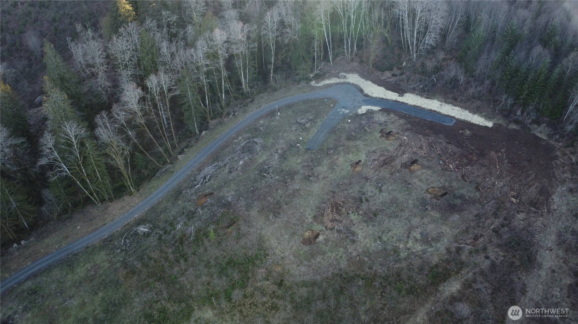 Longview, WA 98632,284 Wake Robin