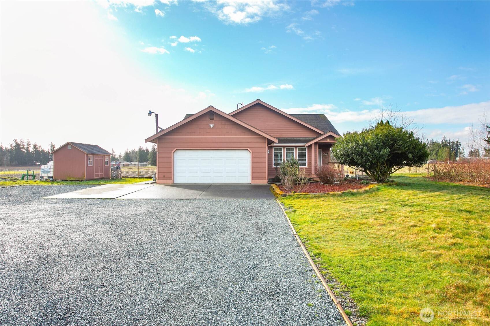 Lynden, WA 98264,827 Birch Bay Lynden RD