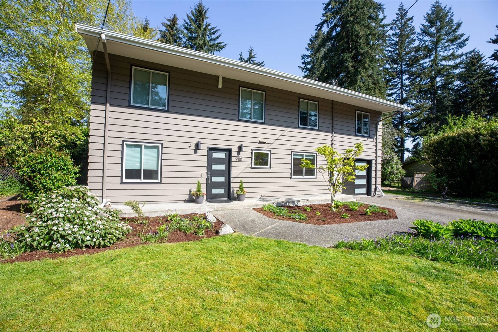 Bothell, WA 98011,9110 NE 179th PL