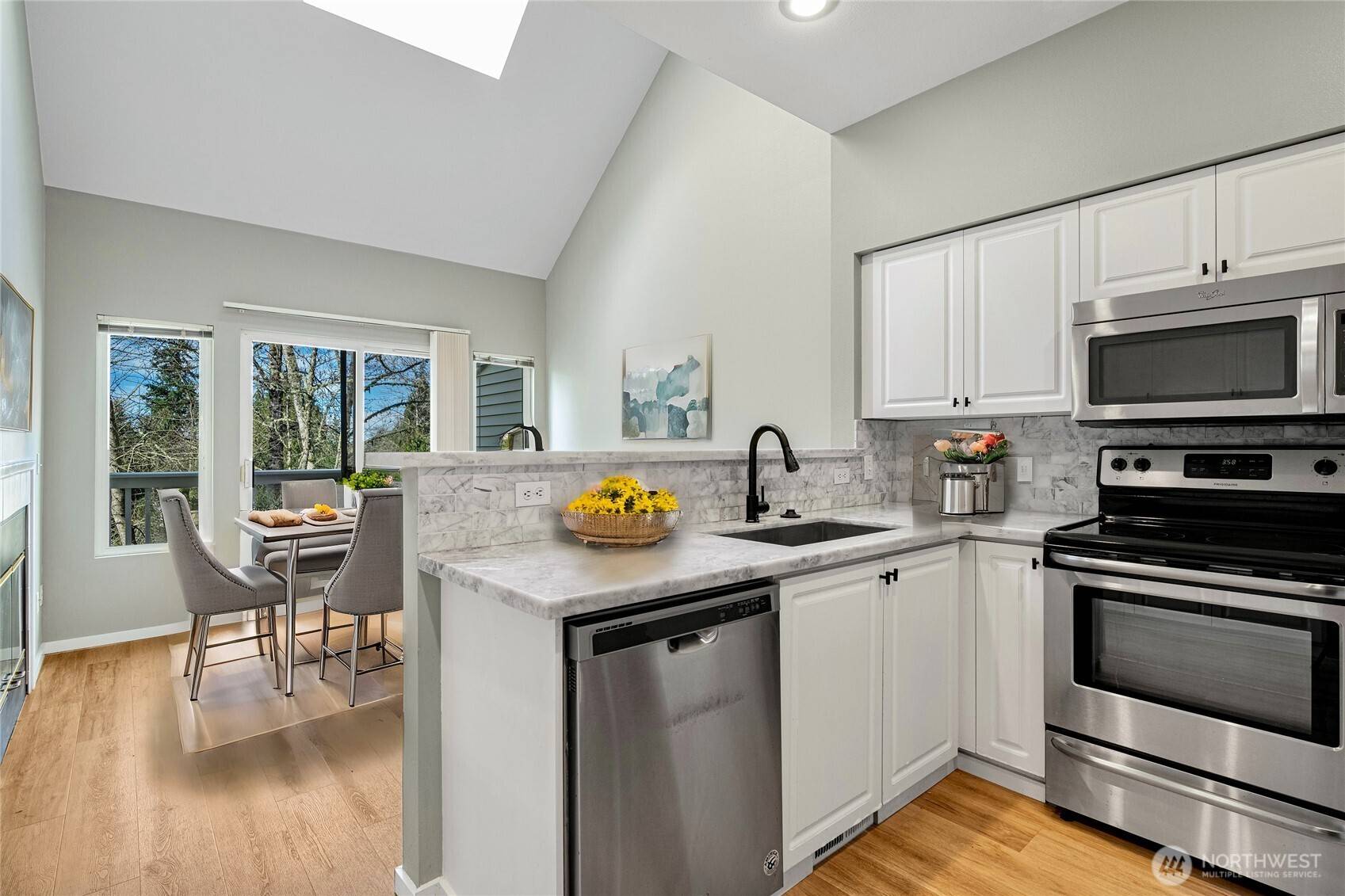 Bellevue, WA 98006,6649 SE Cougar Mountain Way
