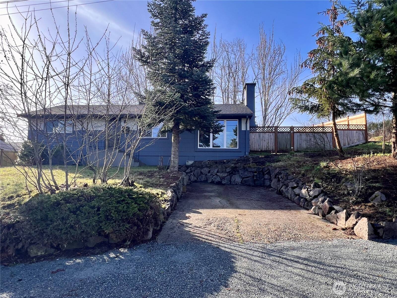 Seattle, WA 98178,6819 S 124 ST