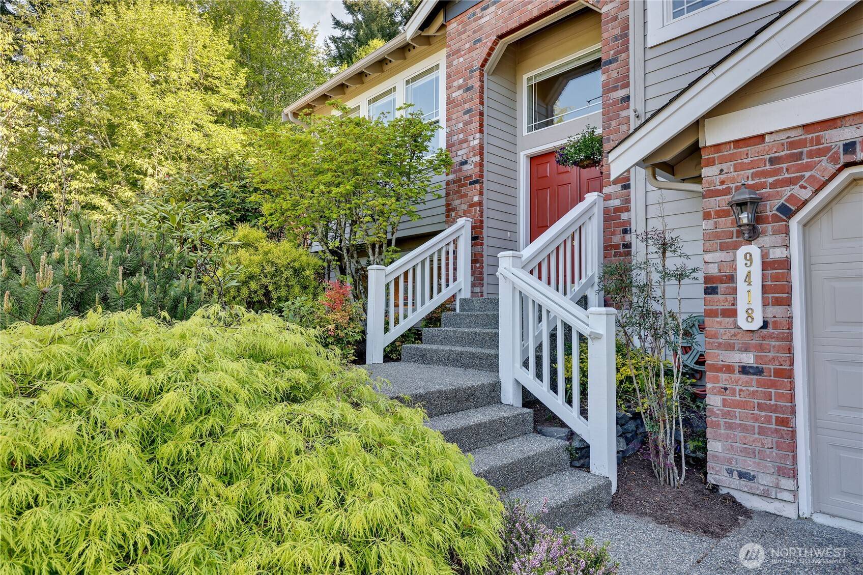Bainbridge Island, WA 98110,9418 NE Tidal CT