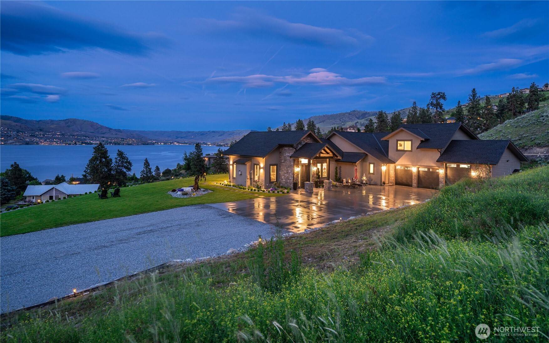 Chelan, WA 98816,164 Tonalite LN