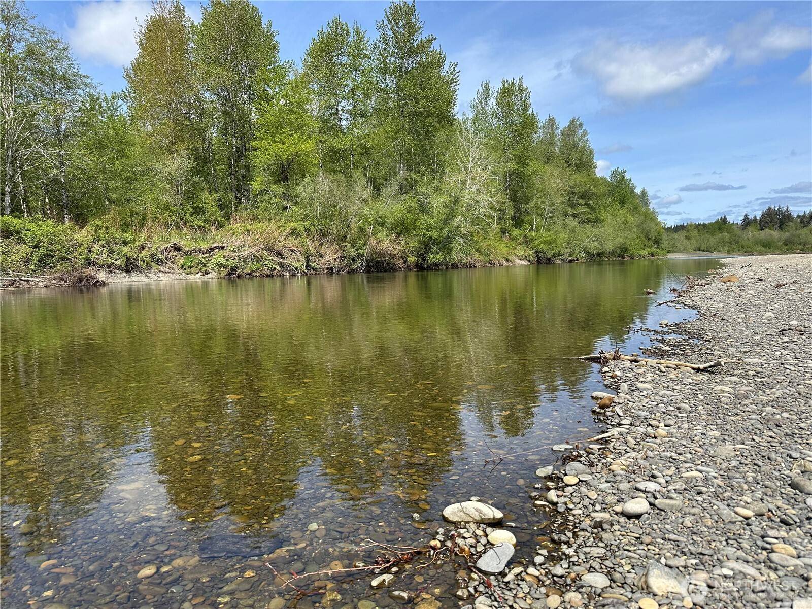 Hoquiam, WA 98550,5 Wiley RD