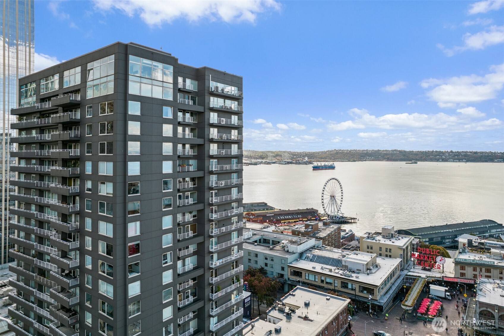 Seattle, WA 98101,1415 2nd AVE #2206