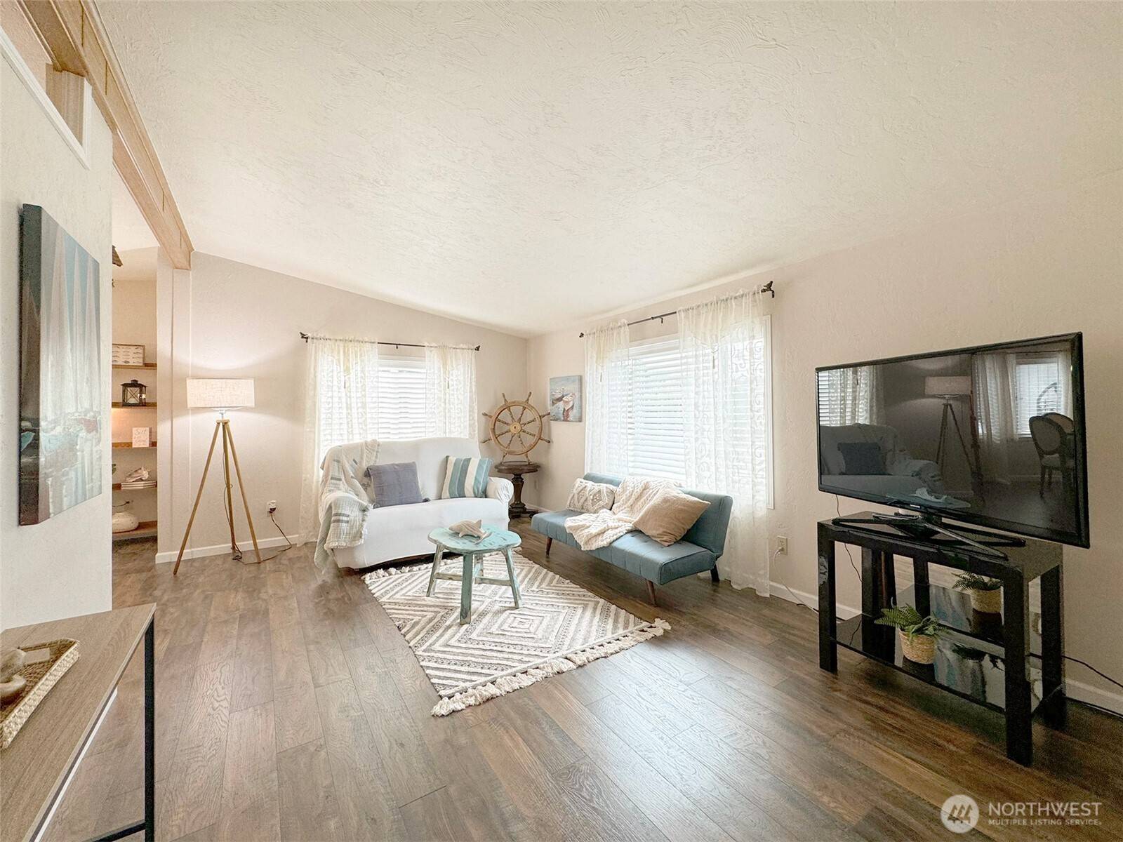 Sequim, WA 98382,31 Fircrest DR