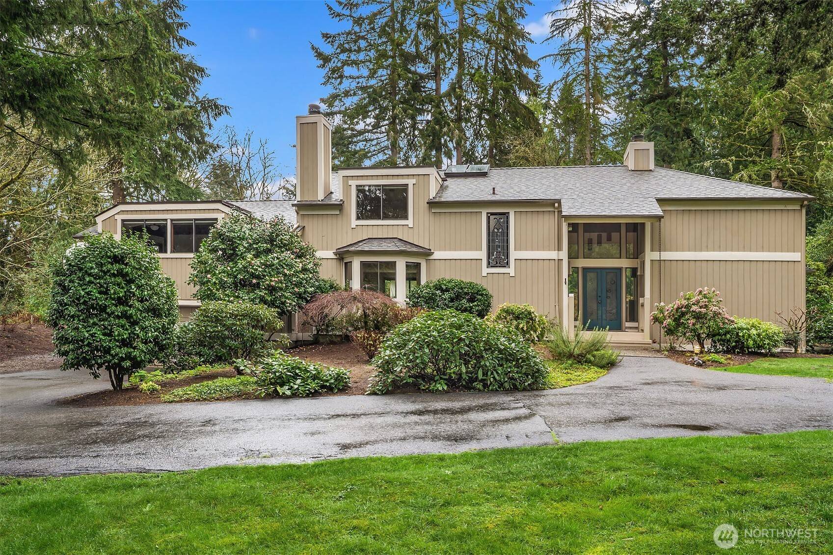 Bellevue, WA 98005,13807 NE 48th PL