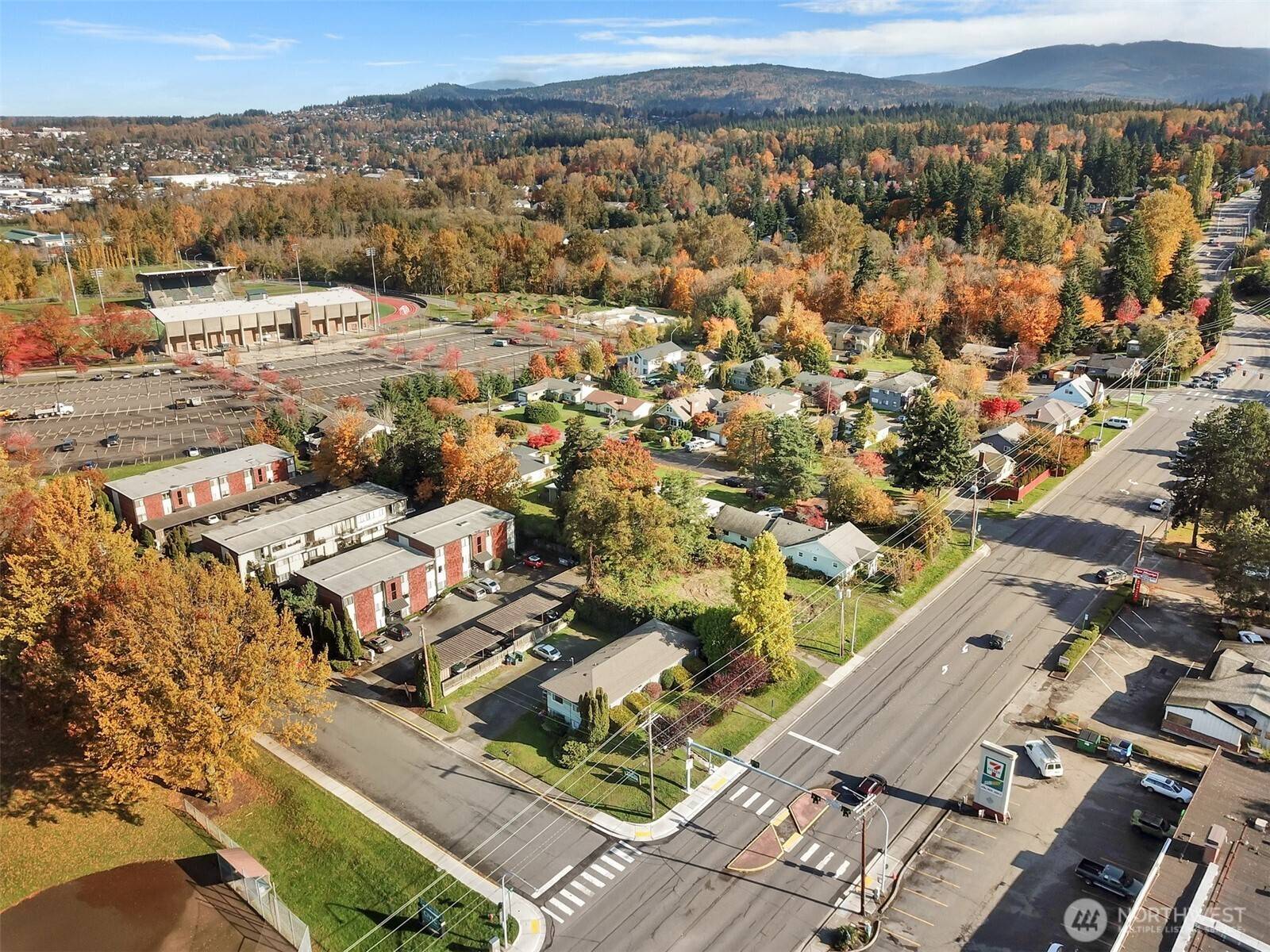 Bellingham, WA 98229,1301 1315 Lakeway DR