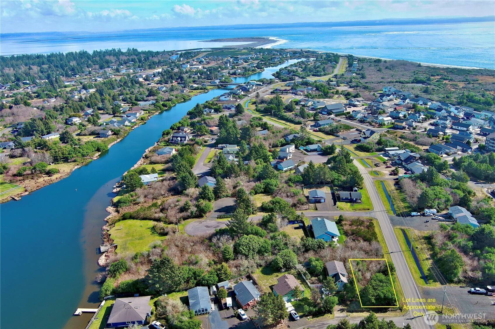 Ocean Shores, WA 98569,998 Texmar AVE SW