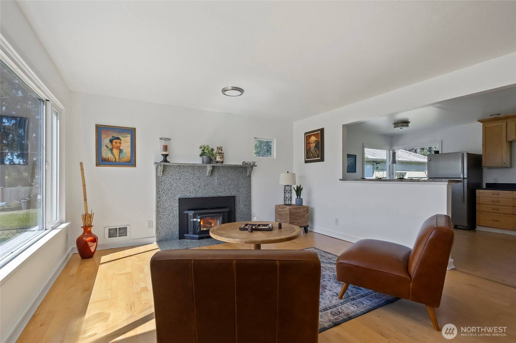 Oak Harbor, WA 98277,544 NE Easy ST