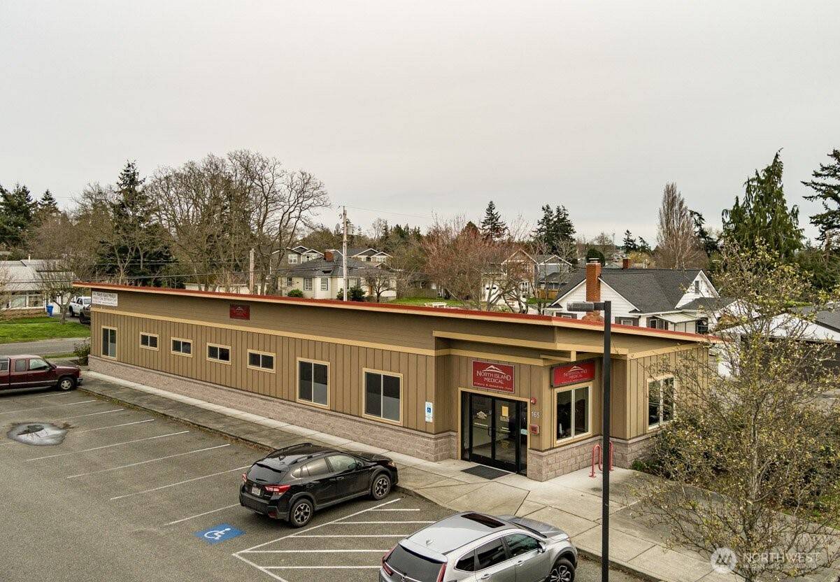 Oak Harbor, WA 98277,165 SE Ely ST