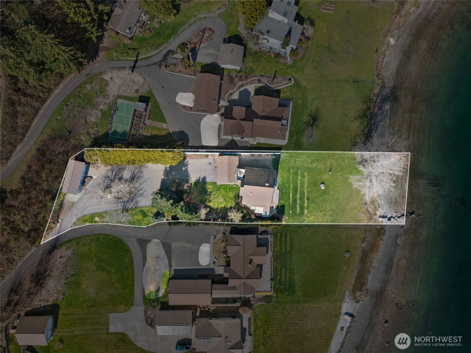 Bremerton, WA 98312,897 NW Waters Edge LN