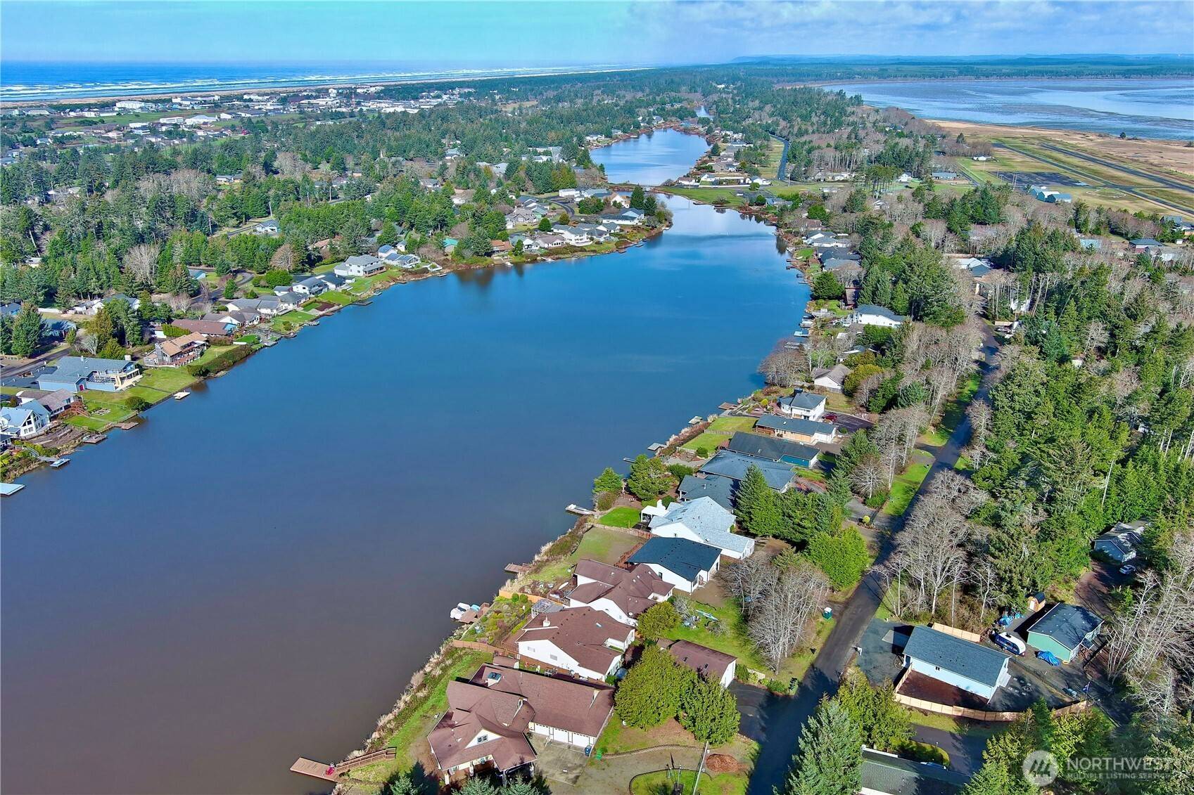 Ocean Shores, WA 98569,336 Hyde CT NE