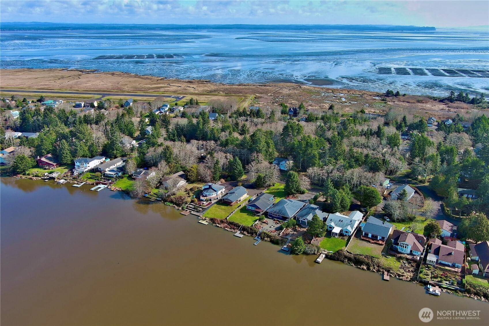 Ocean Shores, WA 98569,336 Hyde CT NE