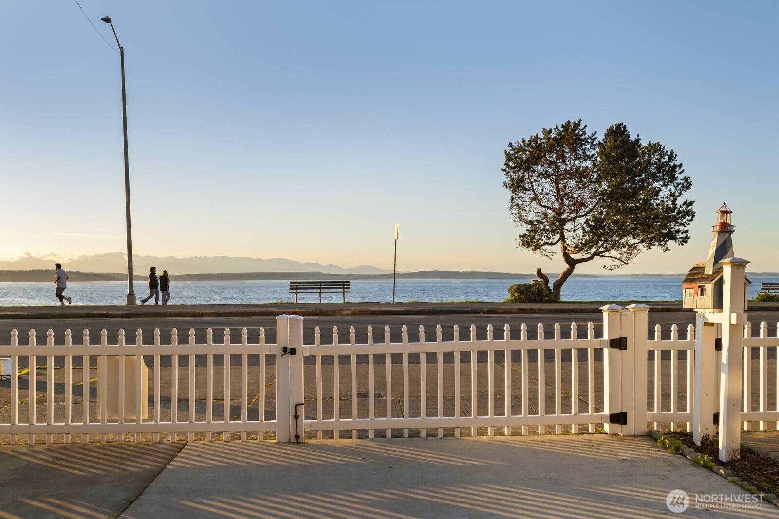 Seattle, WA 98116,1587 Alki AVE SW