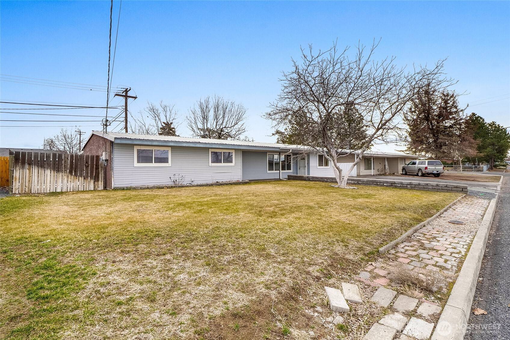Moses Lake, WA 98837,114 Schilling DR