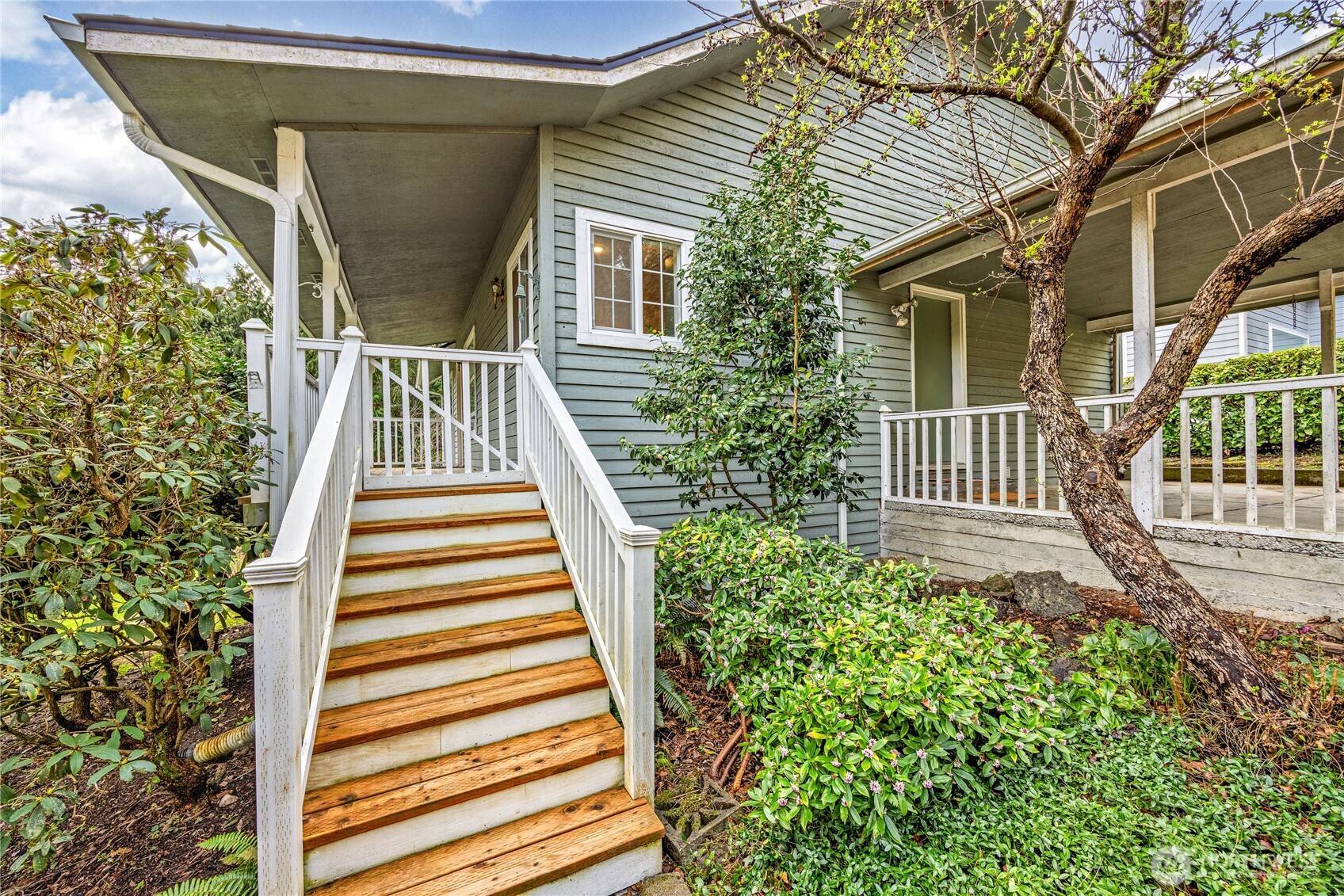 Indianola, WA 98342,8099 NE Evergreen AVE