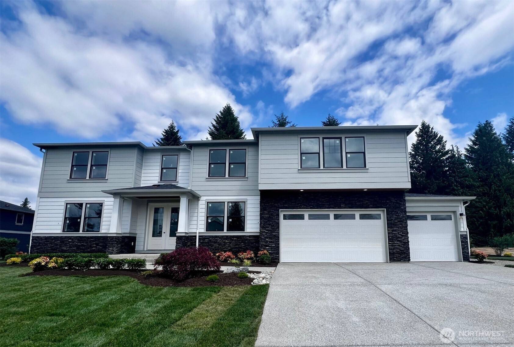 Snohomish, WA 98296,13525 102nd DR SE #17