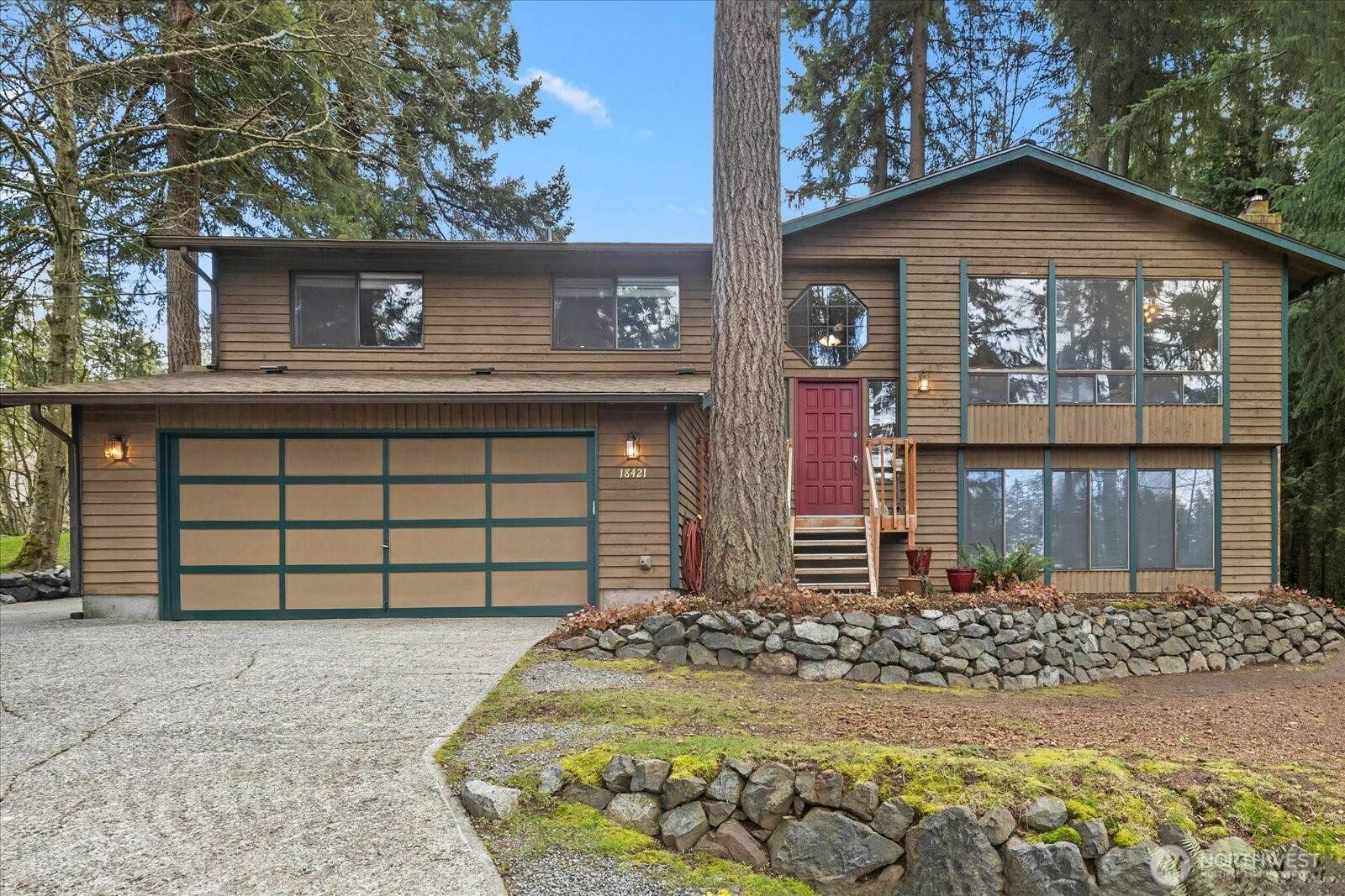 Lynnwood, WA 98037,18421 Larch WAY