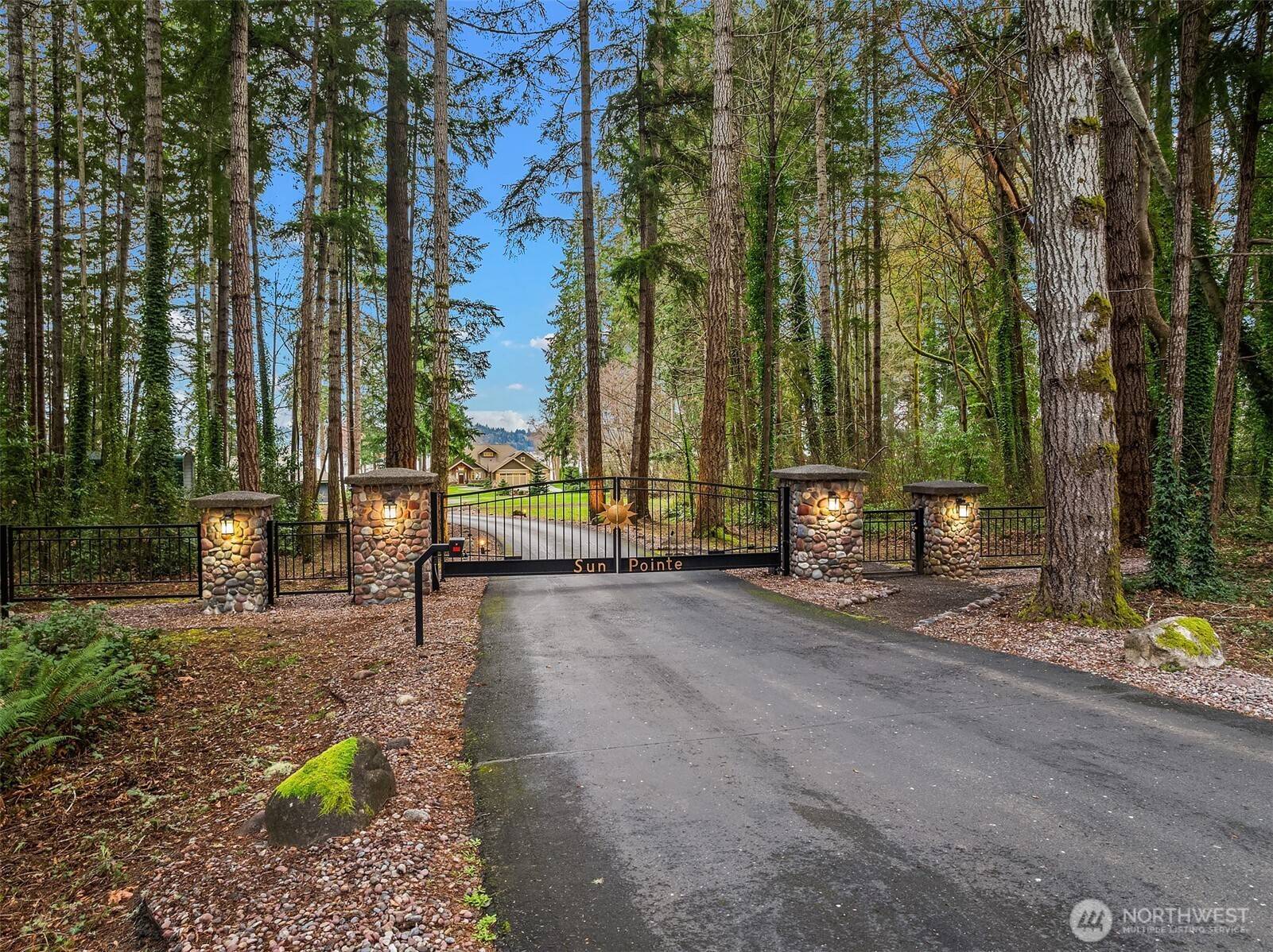 Belfair, WA 98528,4193 NE North Shore RD