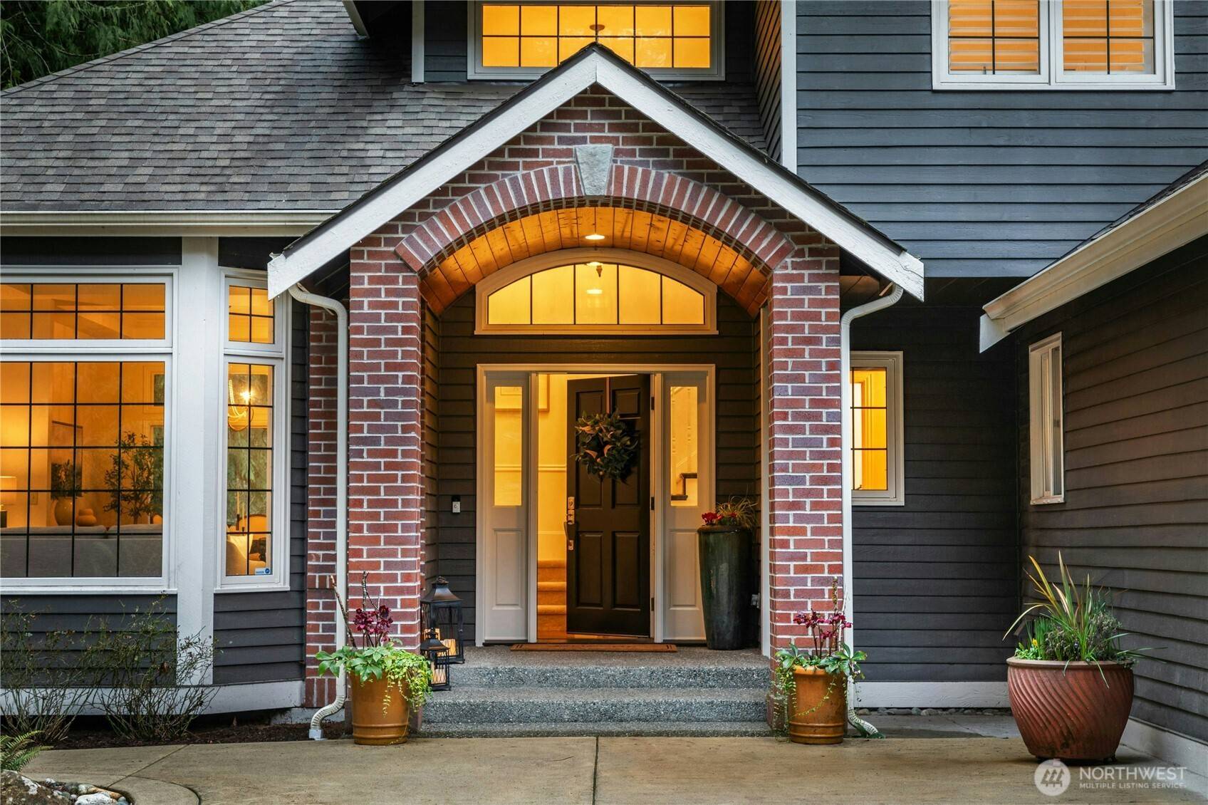 Sammamish, WA 98075,25432 SE 28th ST