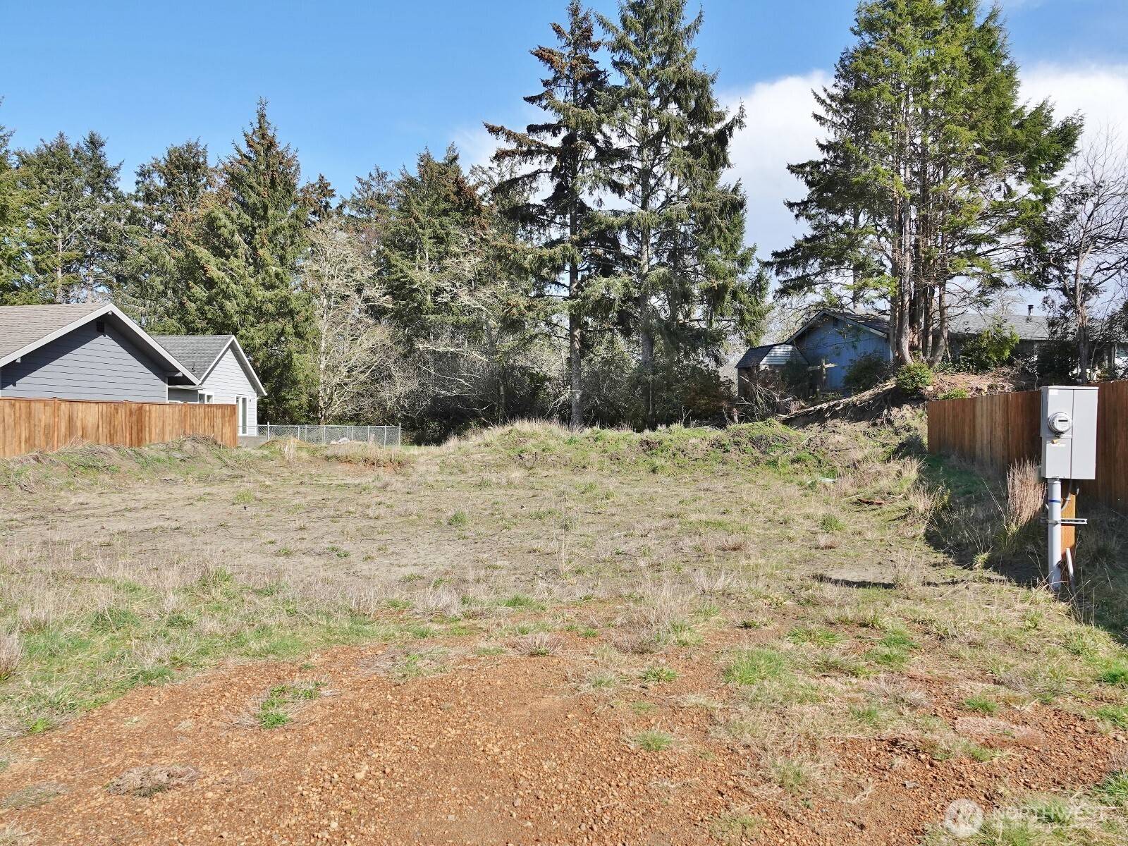 Ocean Shores, WA 98569,732 Albion AVE SE