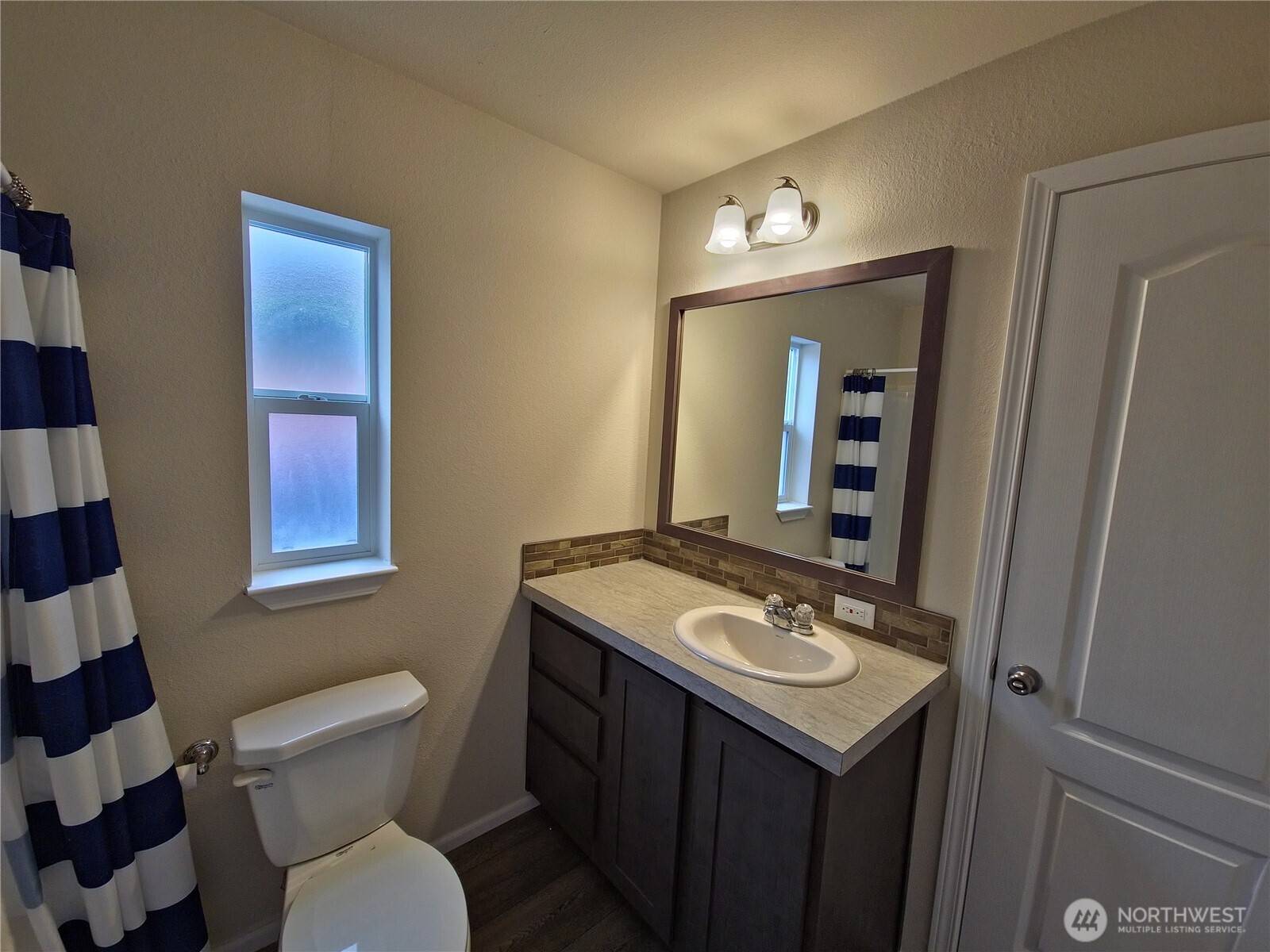 Seaview, WA 98624,1303 30th ST #21